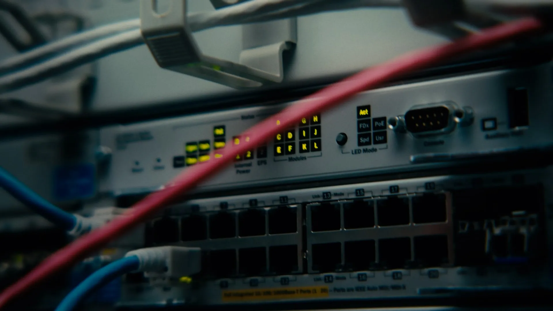 AM SWITCH, KURZ VOR DEM SCHWENK