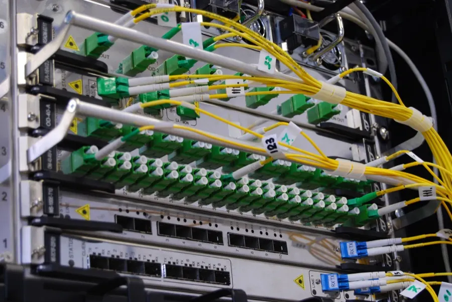 Fiber patch panel with labeled patch cables